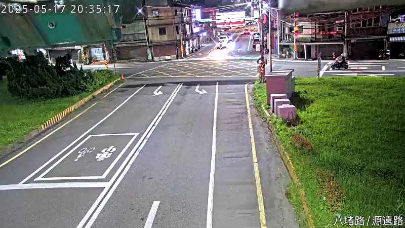 基隆市道路  八堵路 源遠路 距離1.3公里 氣溫29.3度