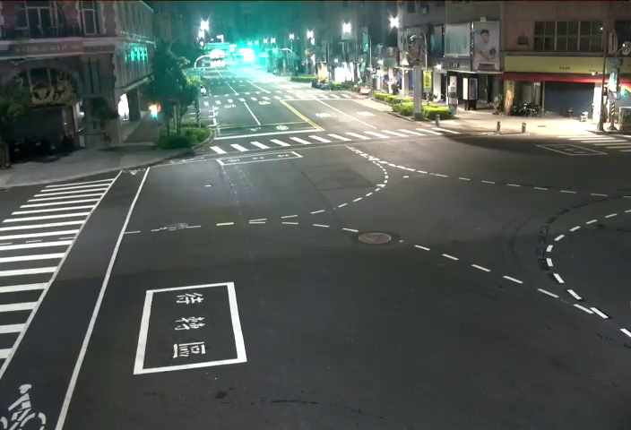 高雄市道路  五福四路、七賢三路 距離0.6公里 氣溫28.5度