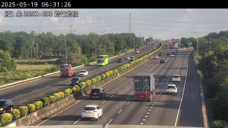 國道1號 北上 339K+293 高科交流道到路竹交流道 距離2.6公里 氣溫29.6度