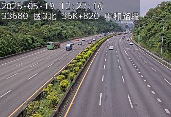 國道3號 北上 36K+820 土城交流道到中和交流道 距離1.0公里 氣溫27.4度