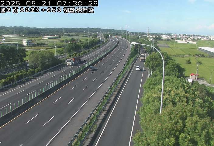 國道3號 南下 323K+050 柳營交流道到烏山頭交流道 距離4.0公里 氣溫26.5度