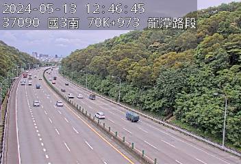 國道3號 南下 70K+973 龍潭交流道到關西服務區 距離1.2公里 氣溫17.9度
