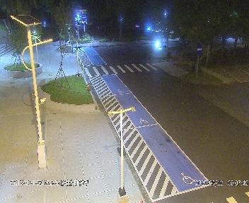 國道3號 南下 76K+000 關西服務區到關西交流道 距離0.5公里 氣溫25.7度