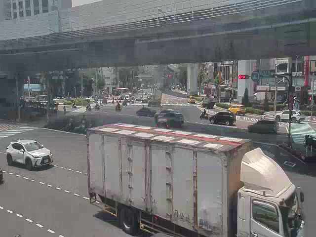新北市道路  板橋區文化路2段、民生路2段(文化路中央分隔島) 距離1.2公里 氣溫26.4度