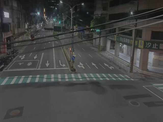 新北市道路  汐止區新台五路一段、新興路口 距離0.5公里 氣溫28.1度