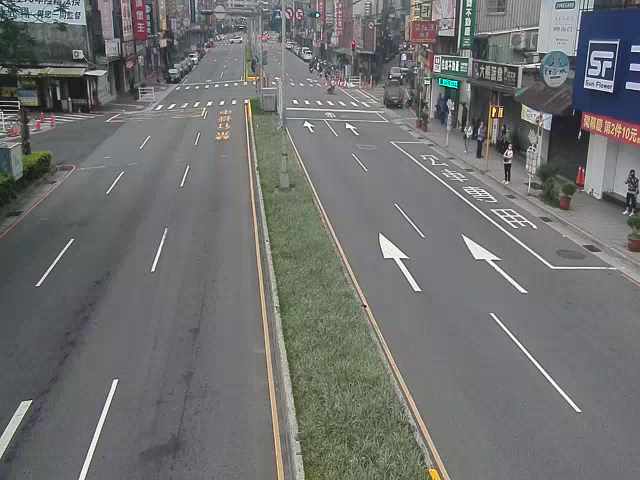 新北市道路  汐止區大同路、信義路口 距離0.6公里 氣溫28.1度