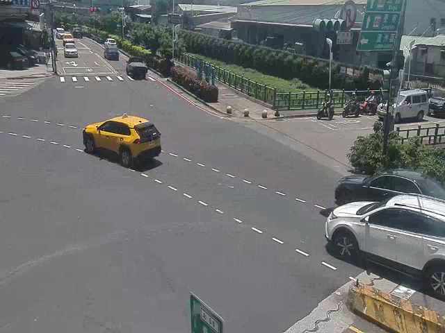 新北市道路  板橋區環河西路四段、華江七路(篩檢站) 距離0.6公里 氣溫26度