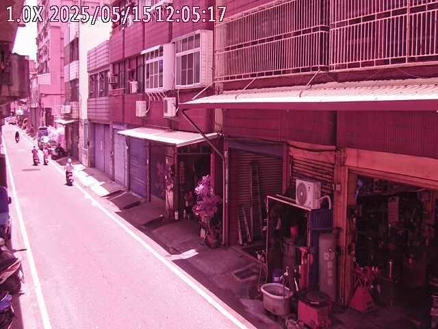 屏東縣道路  東港陸橋1 距離1.0公里 氣溫28.8度