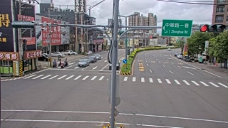 台1線  70K+850 新竹縣竹北市中華路1號前中央分隔島(台1線70K+850) 距離0.9公里 氣溫30.6度