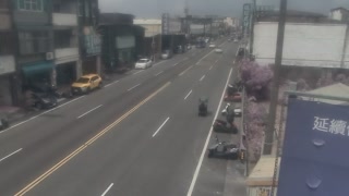 台13線  26K+150 苗栗市-為公路=光弘汽車玻璃旁(順樁) 距離1.7公里 氣溫26.7度