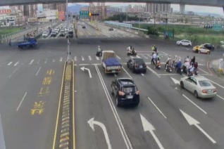 台3線  189K+850 大里區中興路與元堤路口(順樁) 距離1.8公里 氣溫26.2度