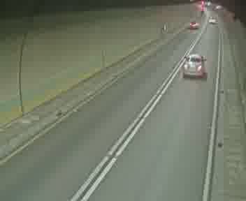 台76線 東向 28K+640 林厝交流道到中興系統交流道 距離1.2公里 氣溫32.9度
