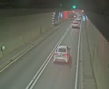 台76線 西向 28K+240 中興系統交流道到林厝交流道 距離0.8公里 氣溫32.9度