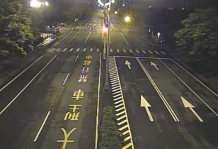 台8線  185K+480 秀林鄉太魯閣口東派出所西50M中央分隔島(順) 距離4.2公里 氣溫24.8度