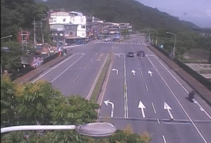 台9線  99K+070 蘇澳鎮武荖坑橋南中央分隔島(逆) 距離2.8公里 氣溫26.7度