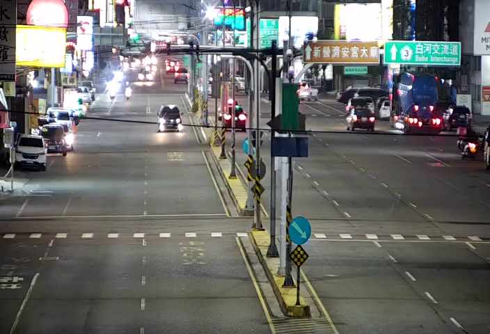 台南市道路 新營區 復興路與長榮路二段口西桿(向西)