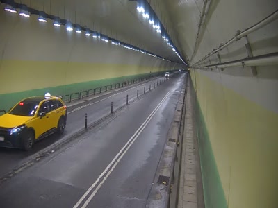東湖隧道南向1K+245M 氣溫25.1度
