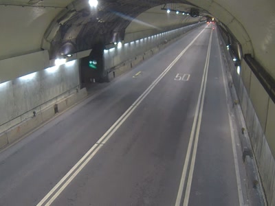 台北市道路  自強隧道往故宮入口0K+474M 距離1.2公里 氣溫22.8度