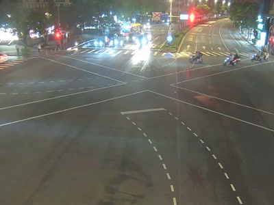 劍潭路-承德路口 氣溫28.4度
