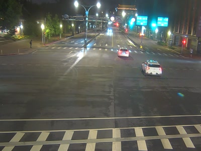 民族西路-中山北路口 氣溫27.6度