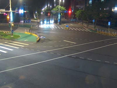 士東路-忠誠路口 氣溫27.8度