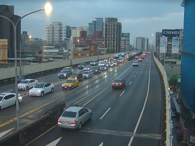 台北市道路  市高(建國) 市高西行既設鋼構 距離0.7公里 氣溫27.9度