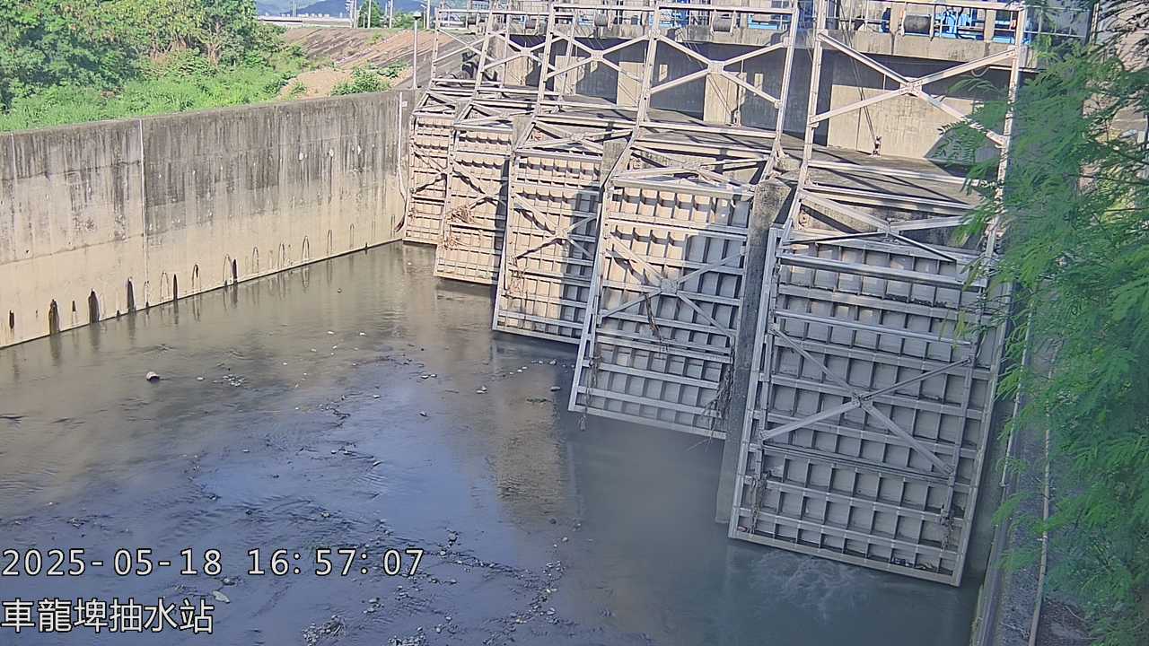 台中市道路  車龍埤抽水站 距離1.6公里 氣溫31.5度