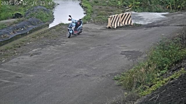 水利署水資源  水利行政組 版產厝1+000 1 距離7.9公里 氣溫27度