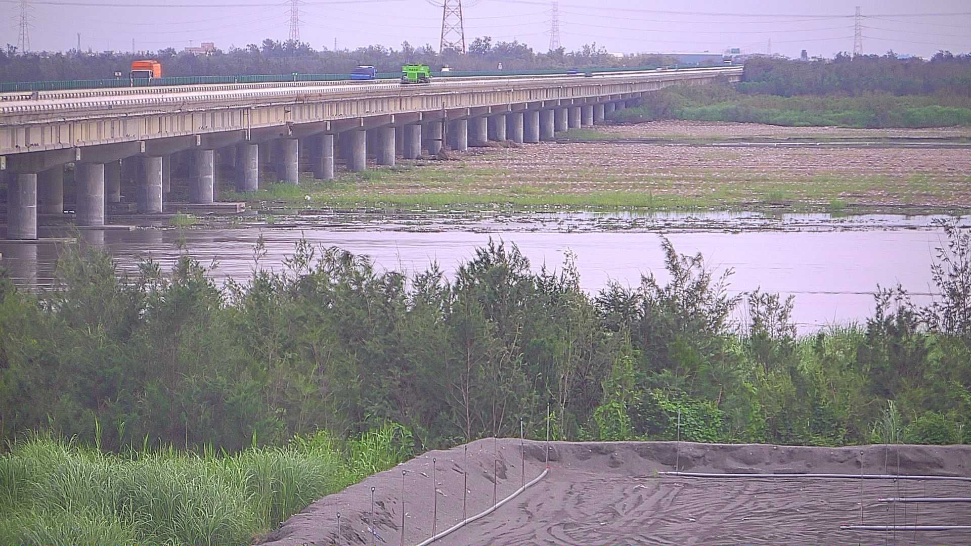 水利署水資源  水利行政組 西濱大橋(1) 距離1.7公里 氣溫26.2度