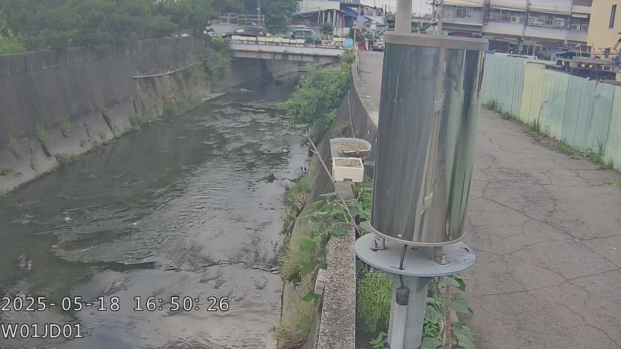 水利署水資源  台中市政府水利局 後溪底排水下游 距離0.5公里 氣溫26.3度