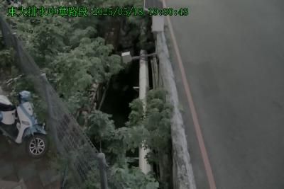 水利署水資源  新竹市政府消防局 東大排水中華路段 距離0.8公里 氣溫28.9度